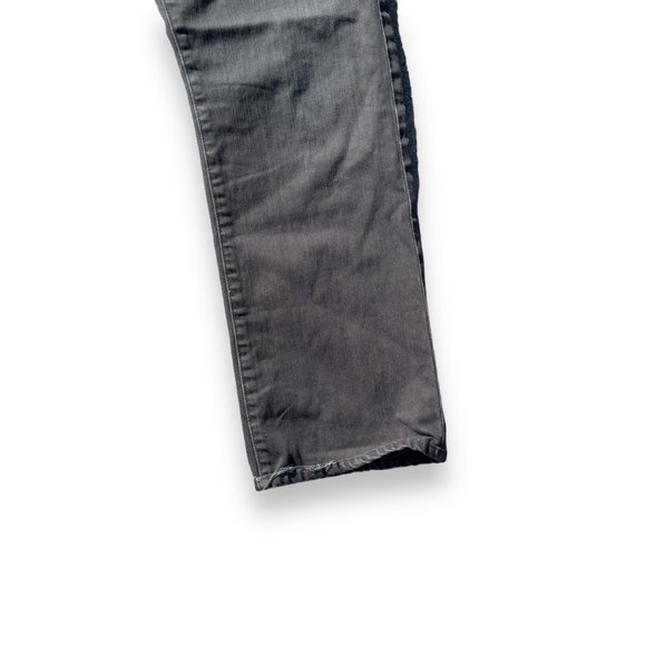 AG Adriano Goldschmied Protege Straight Leg Jeans Grey Women's 32, small fit. - Picture 9 of 12